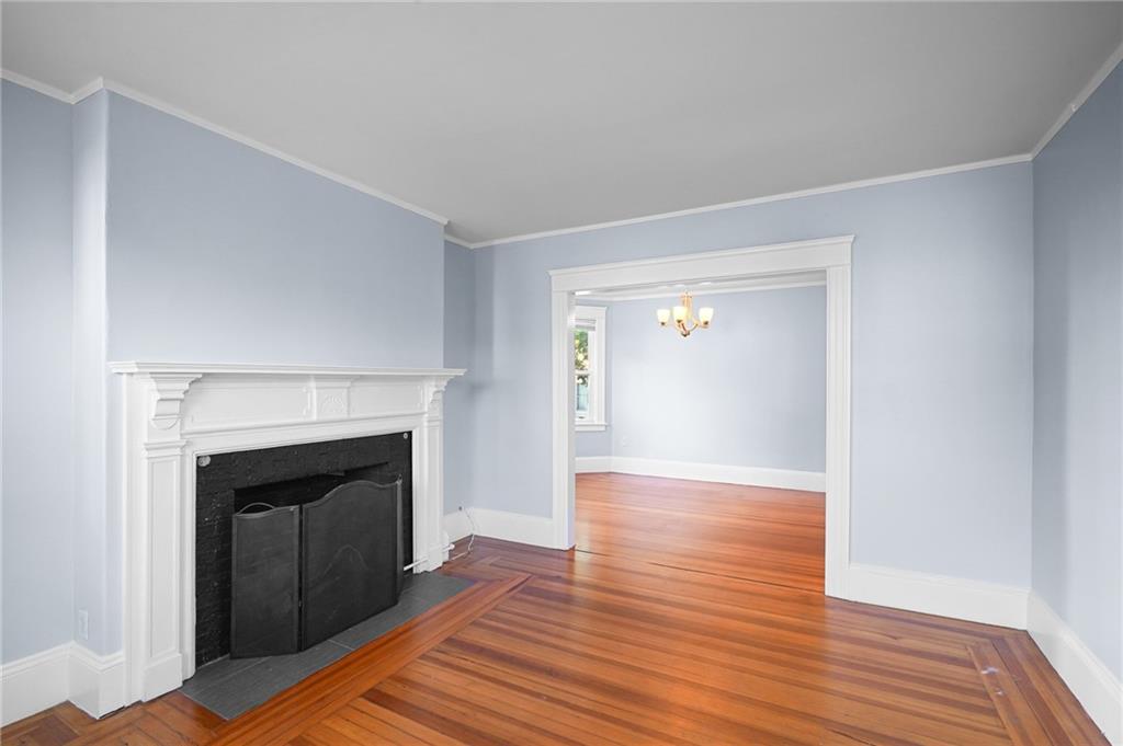 143 Irving Avenue Unit 2 Property Photo 6