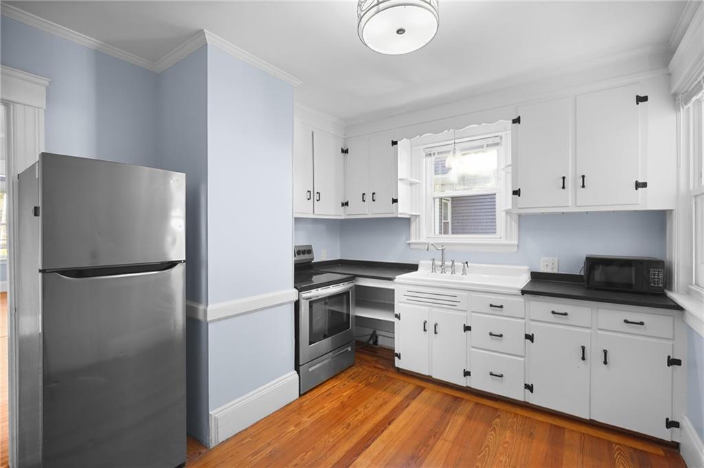 143 Irving Avenue Unit 2 Property Photo 28