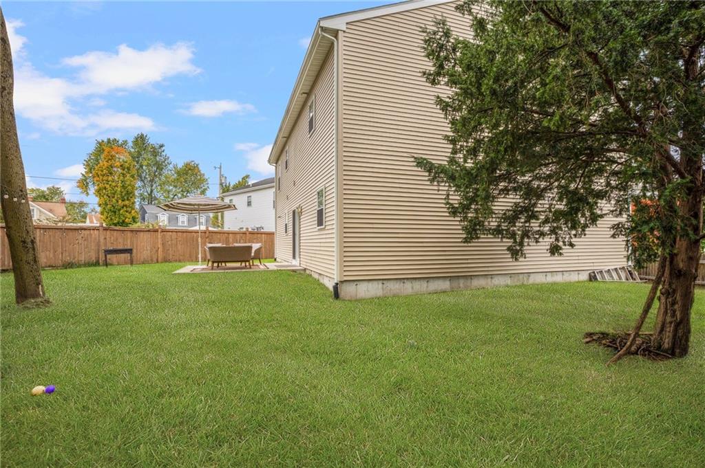 124 Bishop Avenue Property Photo 23