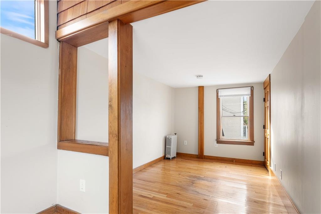 12 Holland Street Property Photo 19