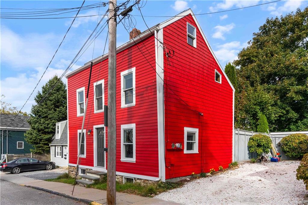 12 Holland Street Property Photo 23