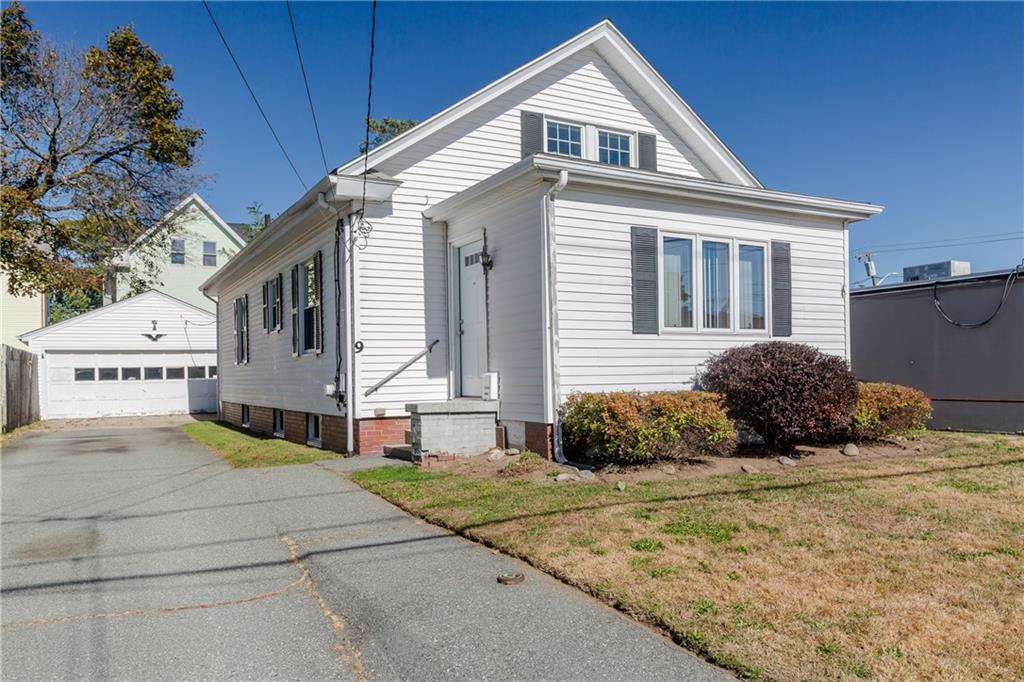 9 Chestnut Avenue Property Photo 1