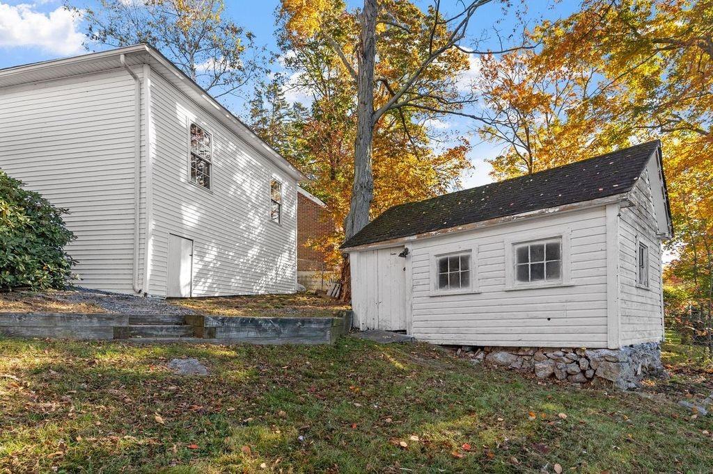 2348 Hartford Avenue Property Photo 33