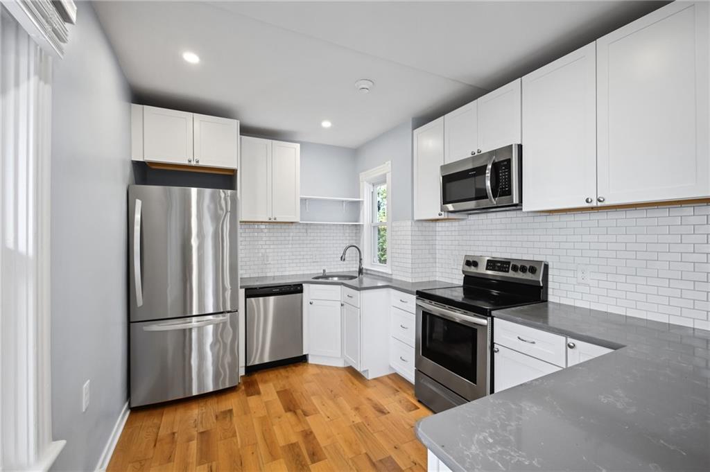 31 Sunset Avenue Unit 1d Property Photo 4