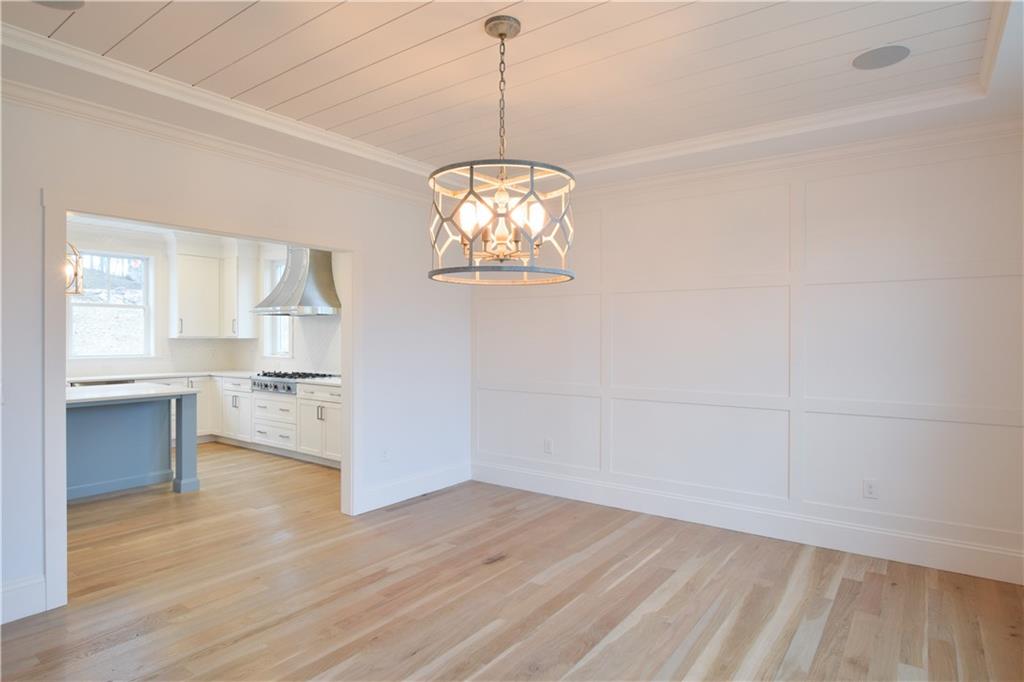 51 2 Eighth Avenue Property Photo 14