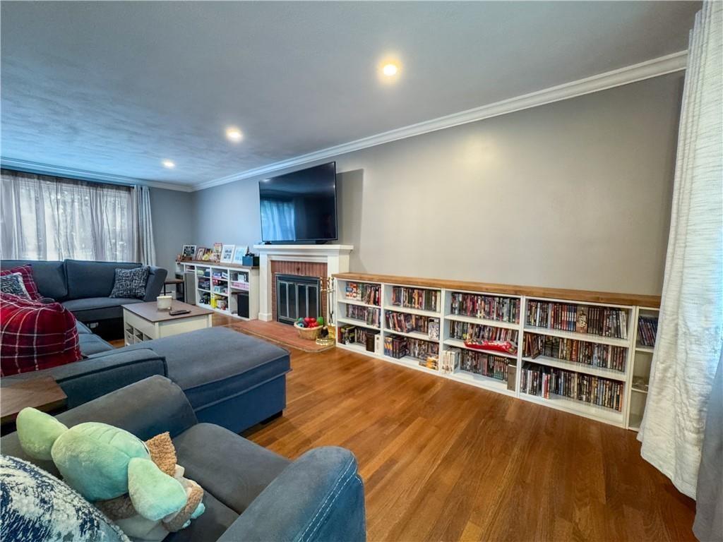 442 Eastview Avenue Property Photo 23