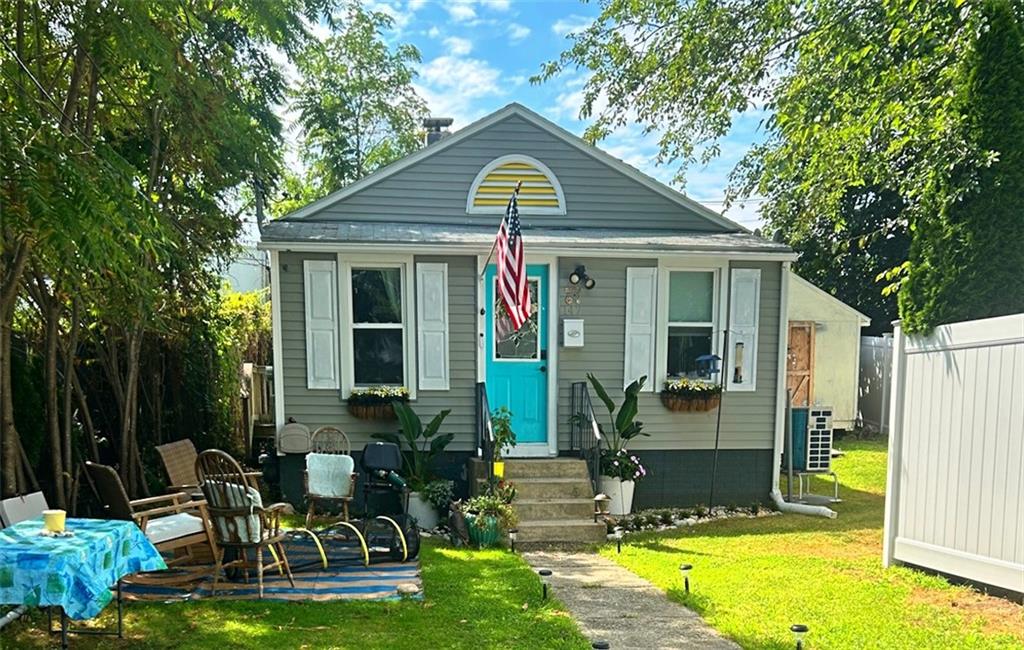 147 Aborn Avenue Property Photo 2