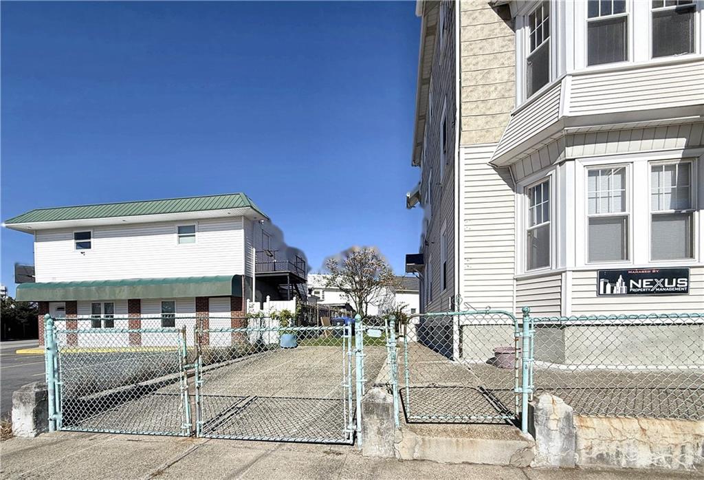 66 Japonica Street Property Photo 3