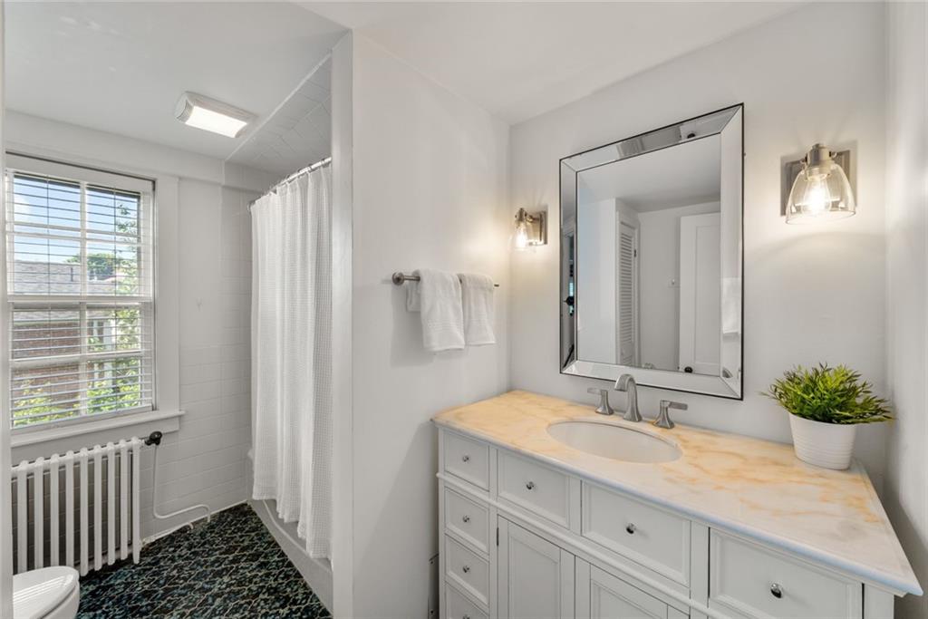 22 Farewell Street Property Photo 20