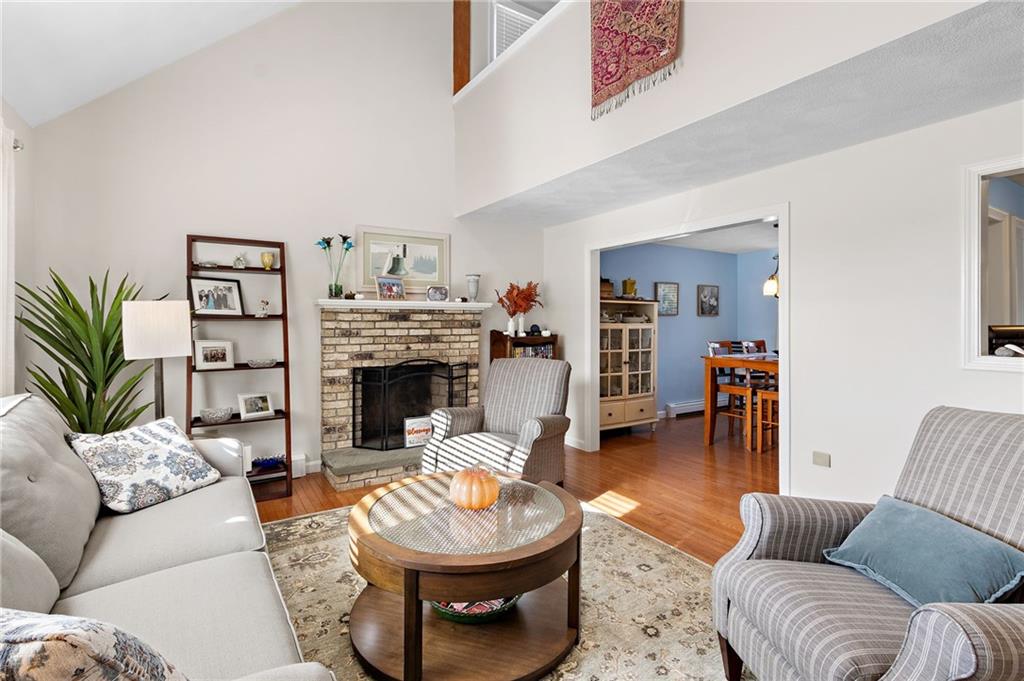 31 Greenview Street Property Photo 6