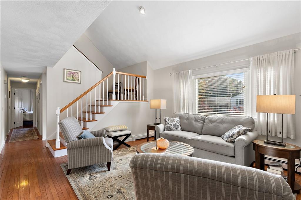31 Greenview Street Property Photo 7