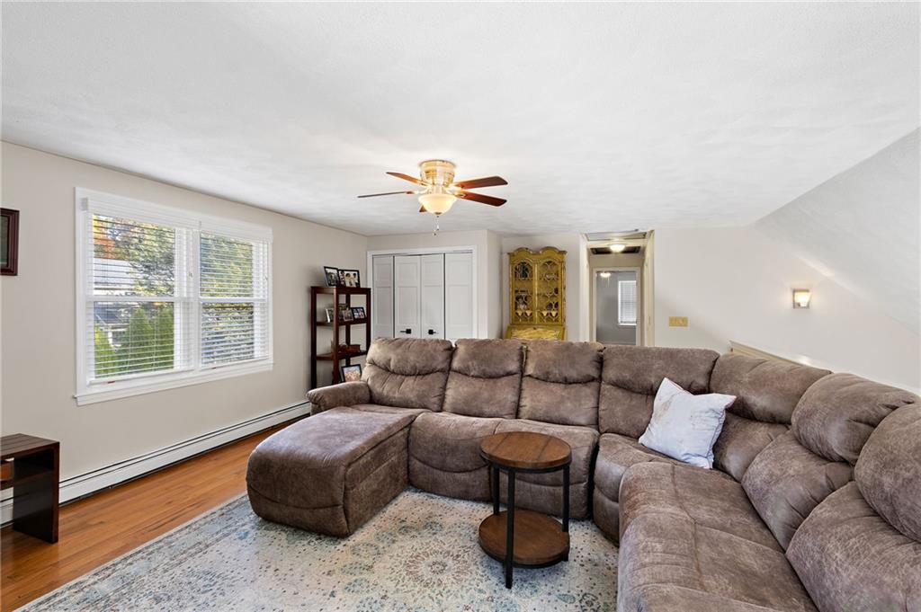 31 Greenview Street Property Photo 13