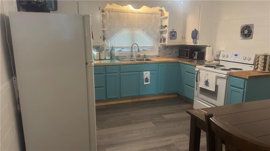 101 Kimball Street Property Photo 3