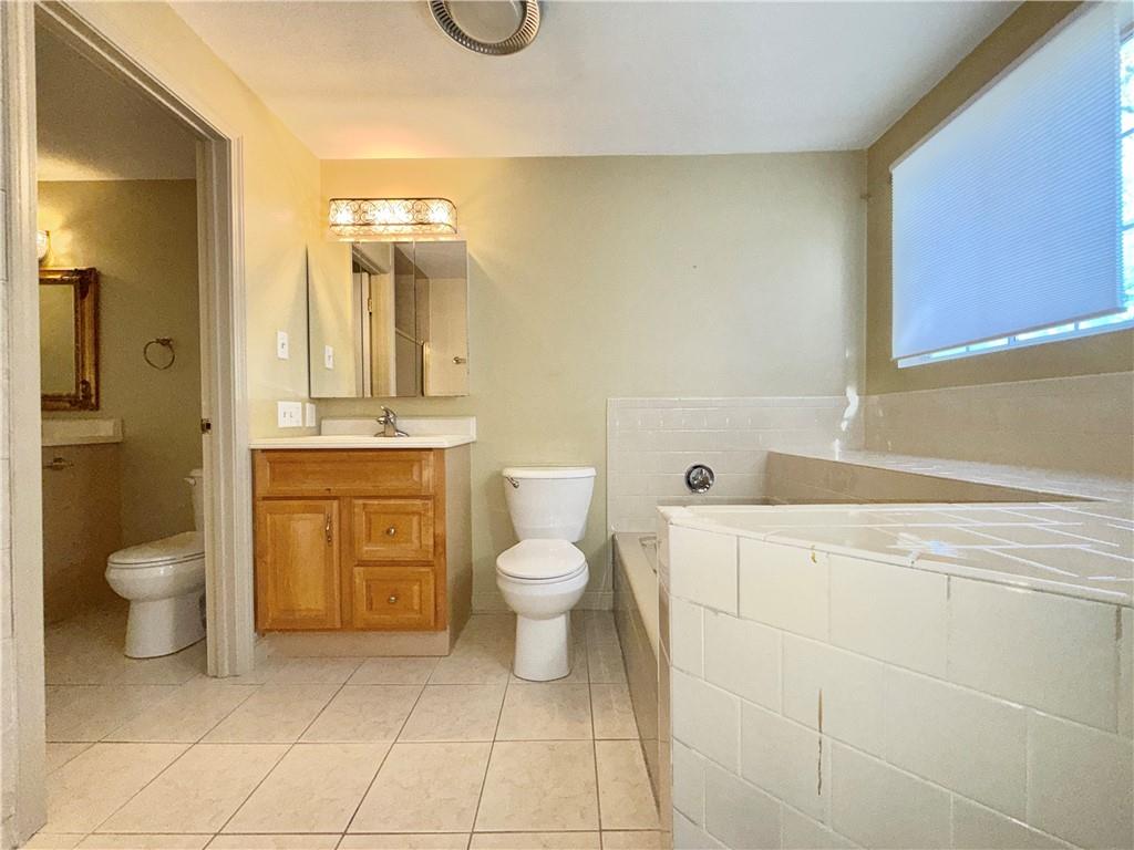 18 Pond Court Unit C Property Photo 21