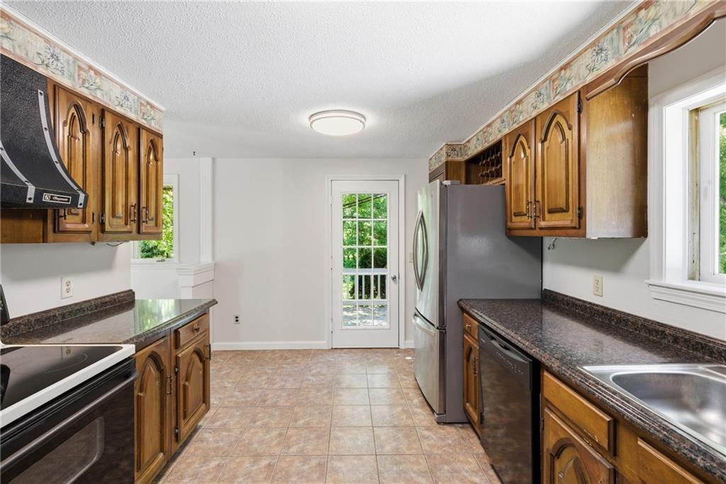 32 Briarwood Road Property Photo 15