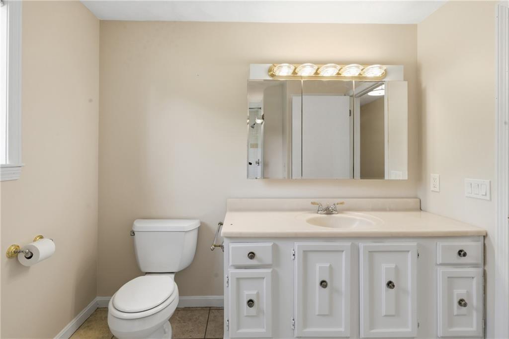 32 Briarwood Road Property Photo 19