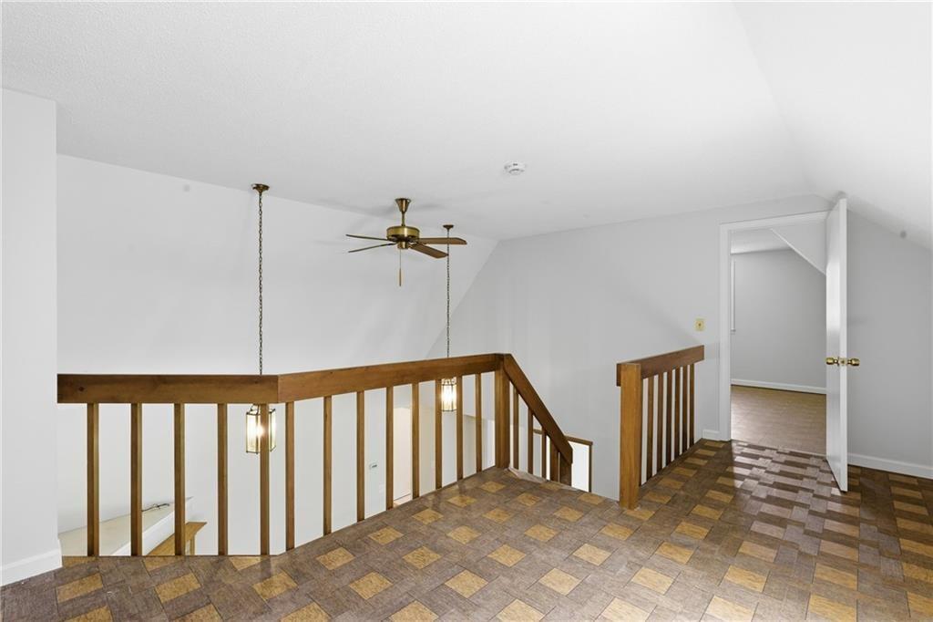 32 Briarwood Road Property Photo 23