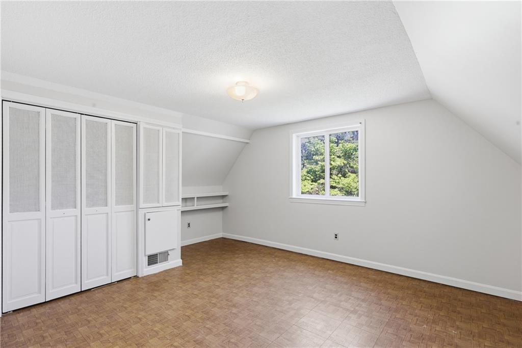 32 Briarwood Road Property Photo 26