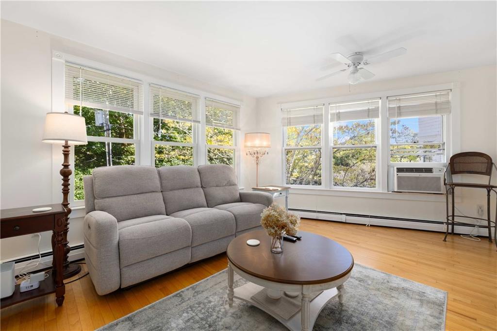 446 Bellevue Avenue Unit 4 Property Photo 1
