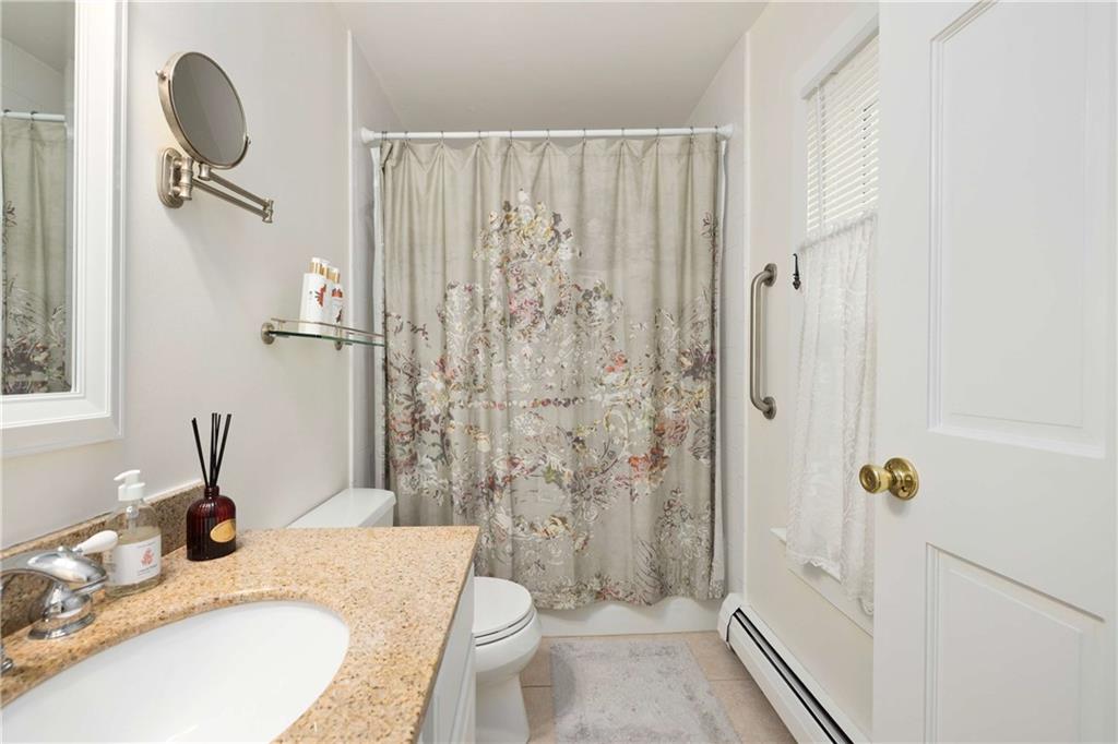446 Bellevue Avenue Unit 4 Property Photo 5