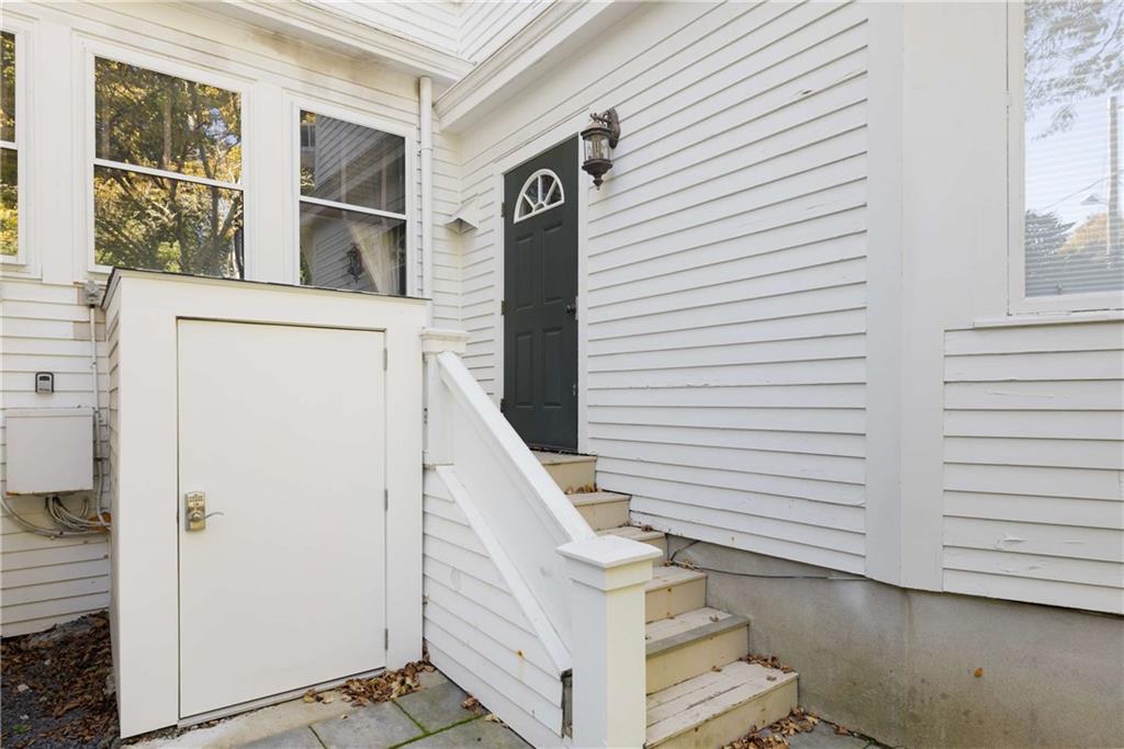 446 Bellevue Avenue Unit 4 Property Photo 8