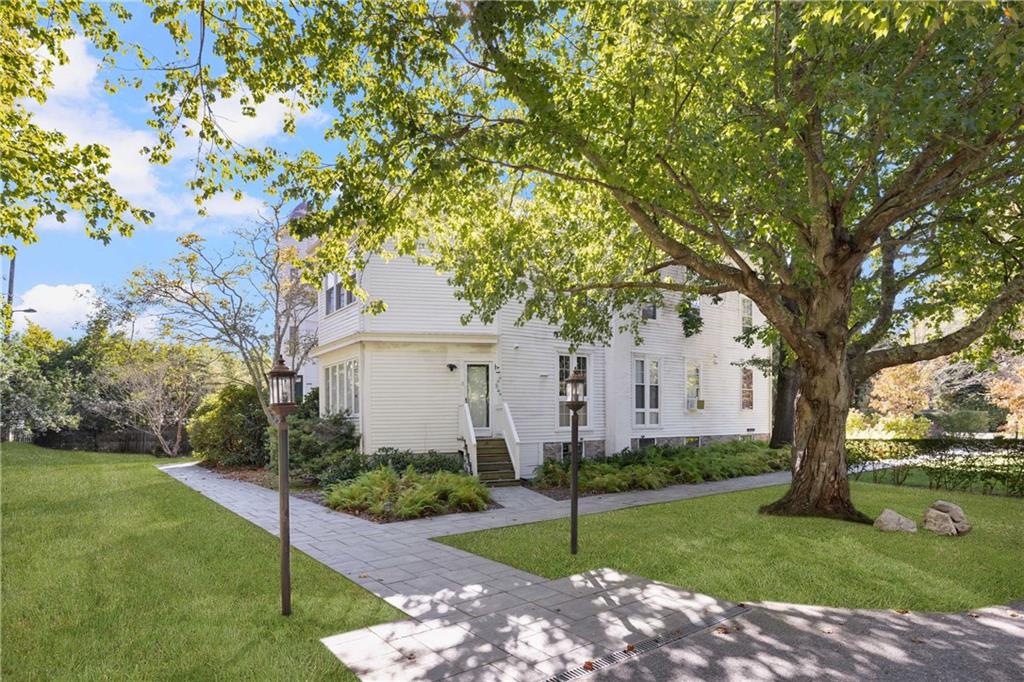446 Bellevue Avenue Unit 4 Property Photo 14