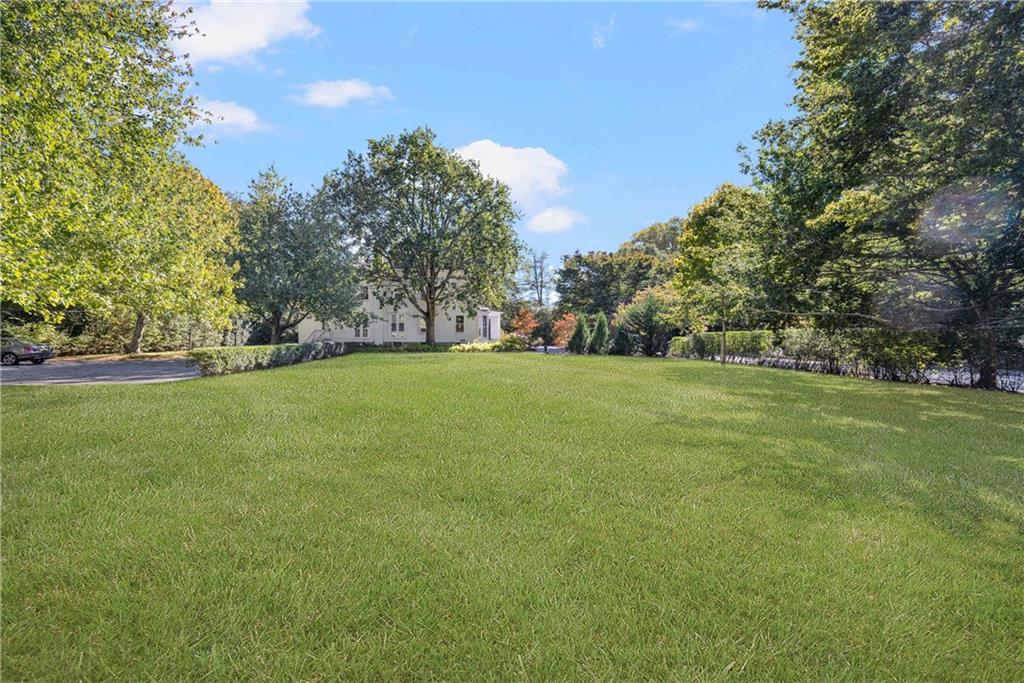 446 Bellevue Avenue Unit 4 Property Photo 17