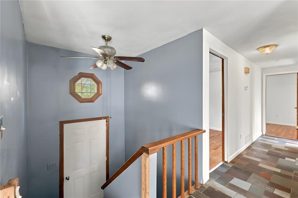 189 Woody Hill Road Property Photo 8