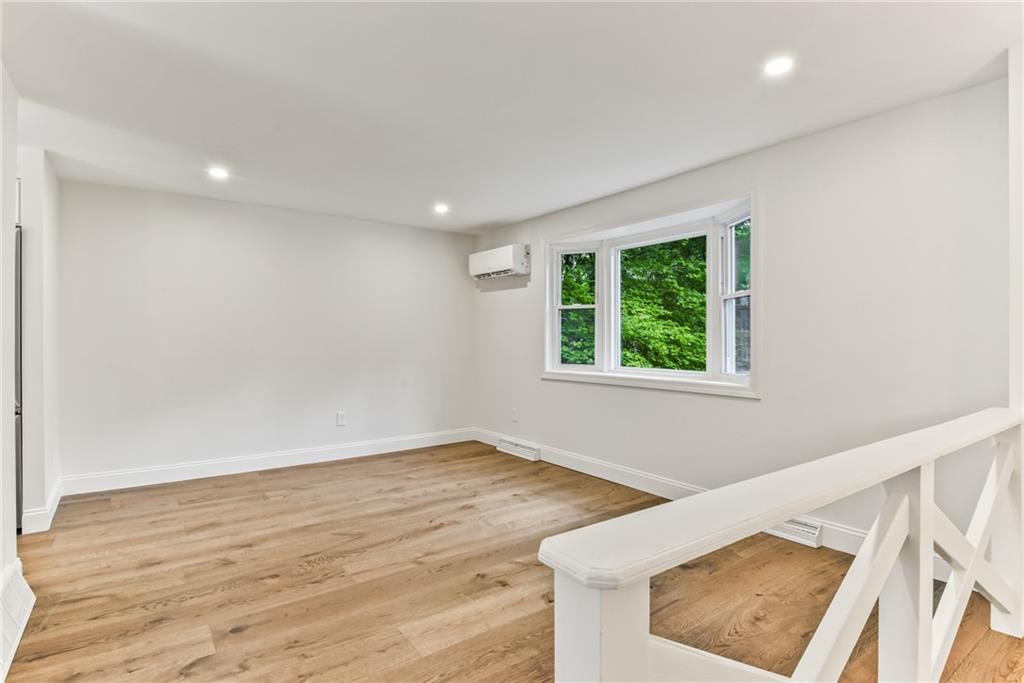 58 Sand Turn Road Property Photo 9