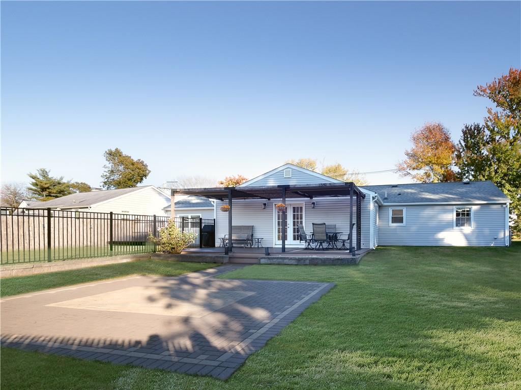 61 Fairfax Drive Property Photo 30