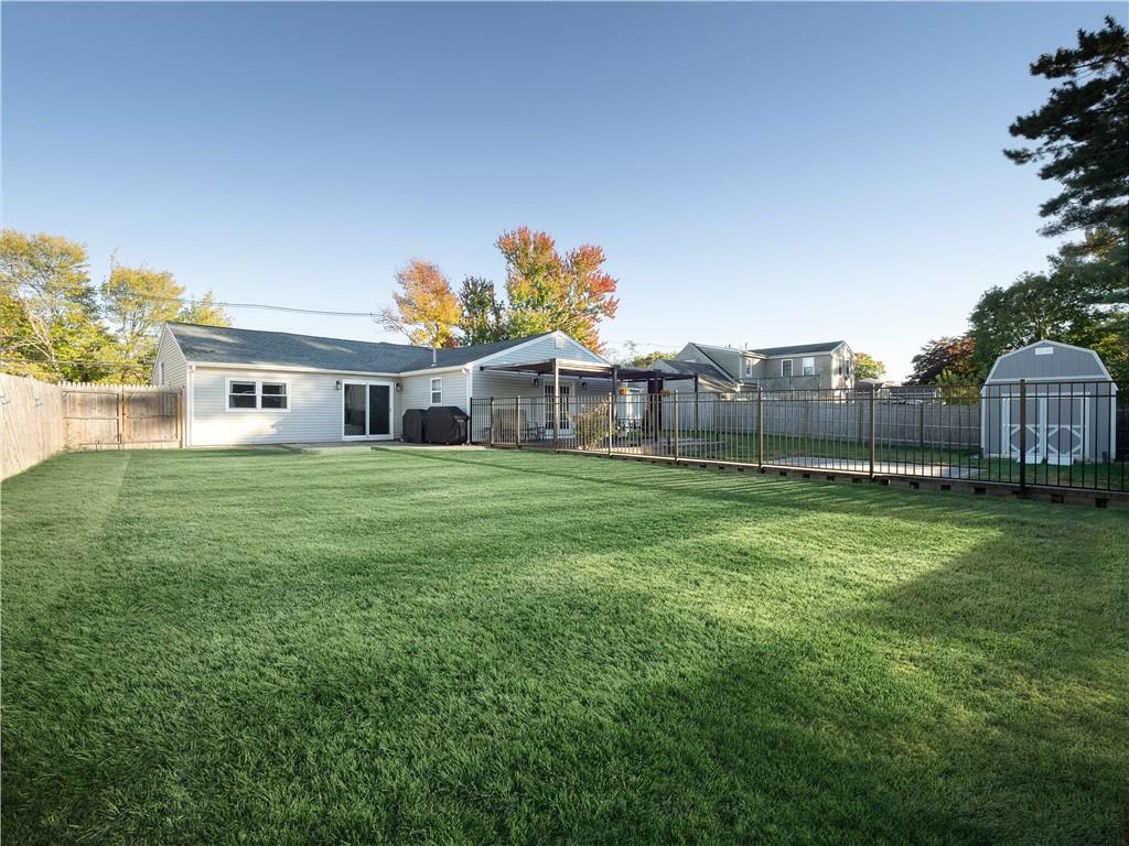 61 Fairfax Drive Property Photo 33