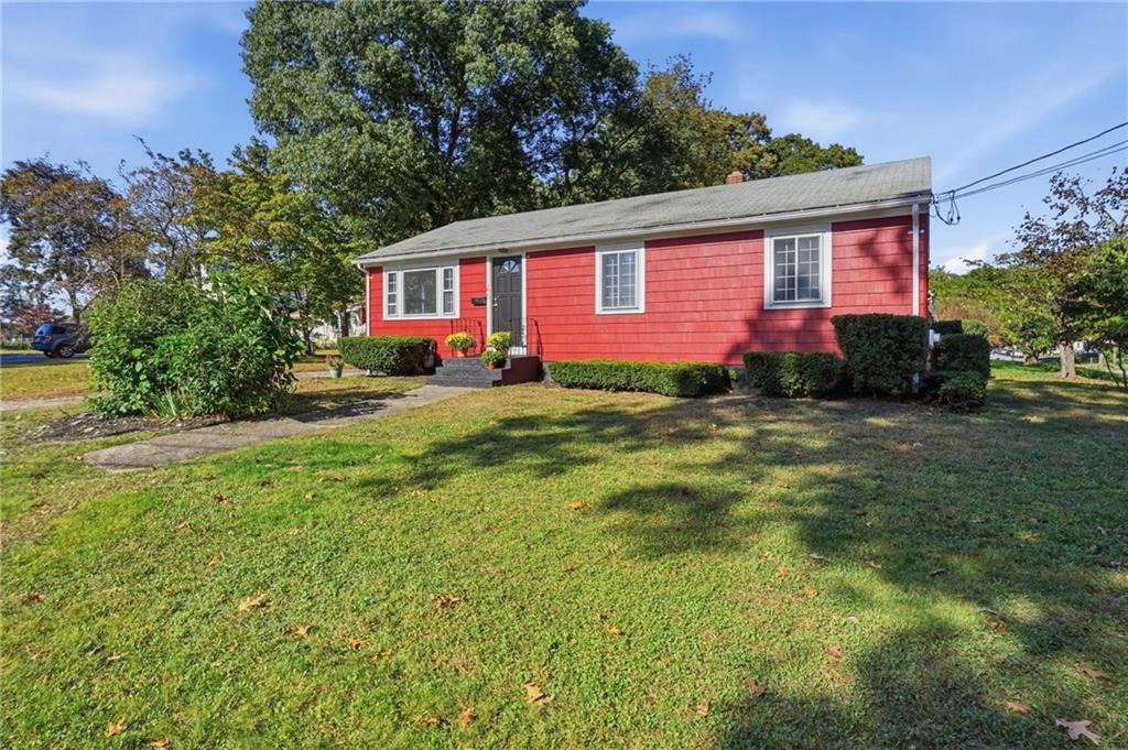 165 Adrian Street Property Photo 2