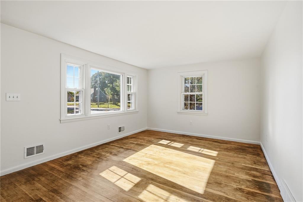 165 Adrian Street Property Photo 3