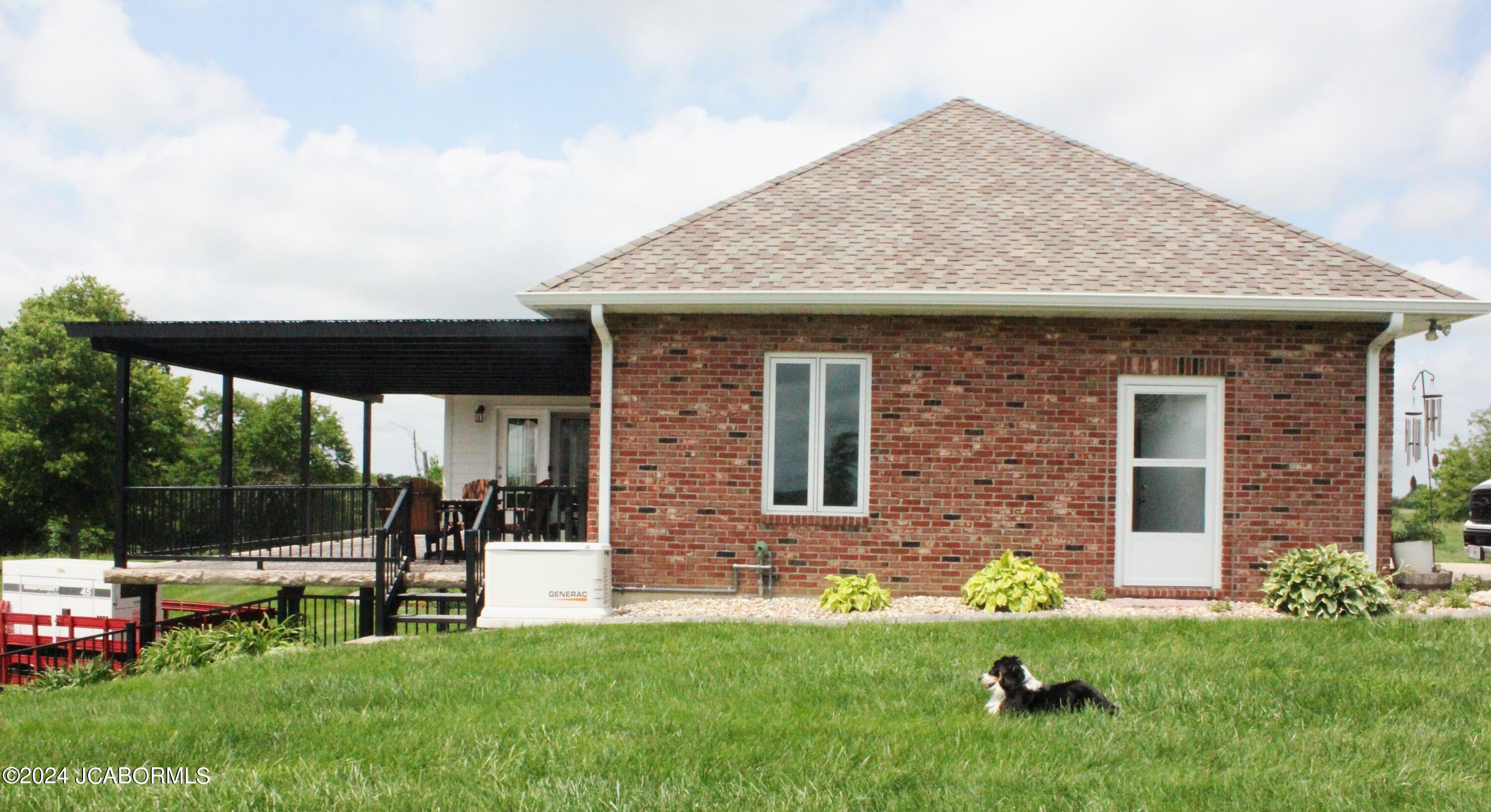 58495 Hwy C Property Photo 5