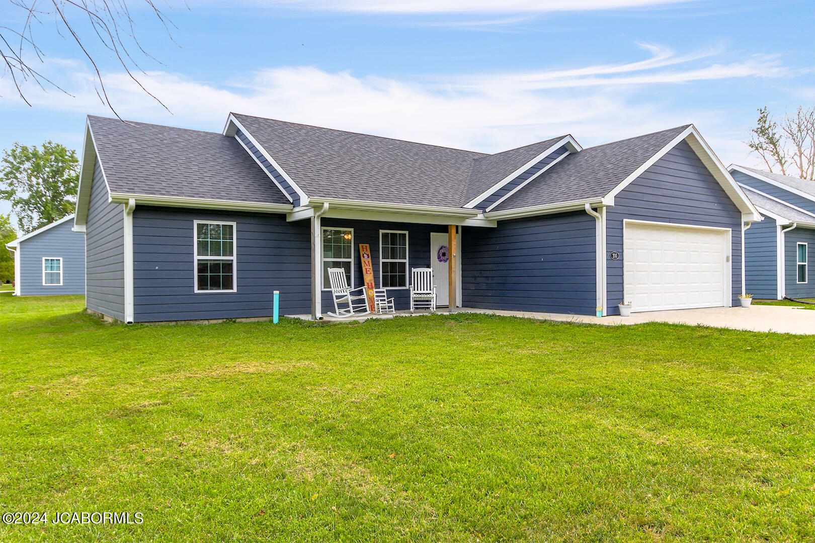 200 Alco Street Property Photo