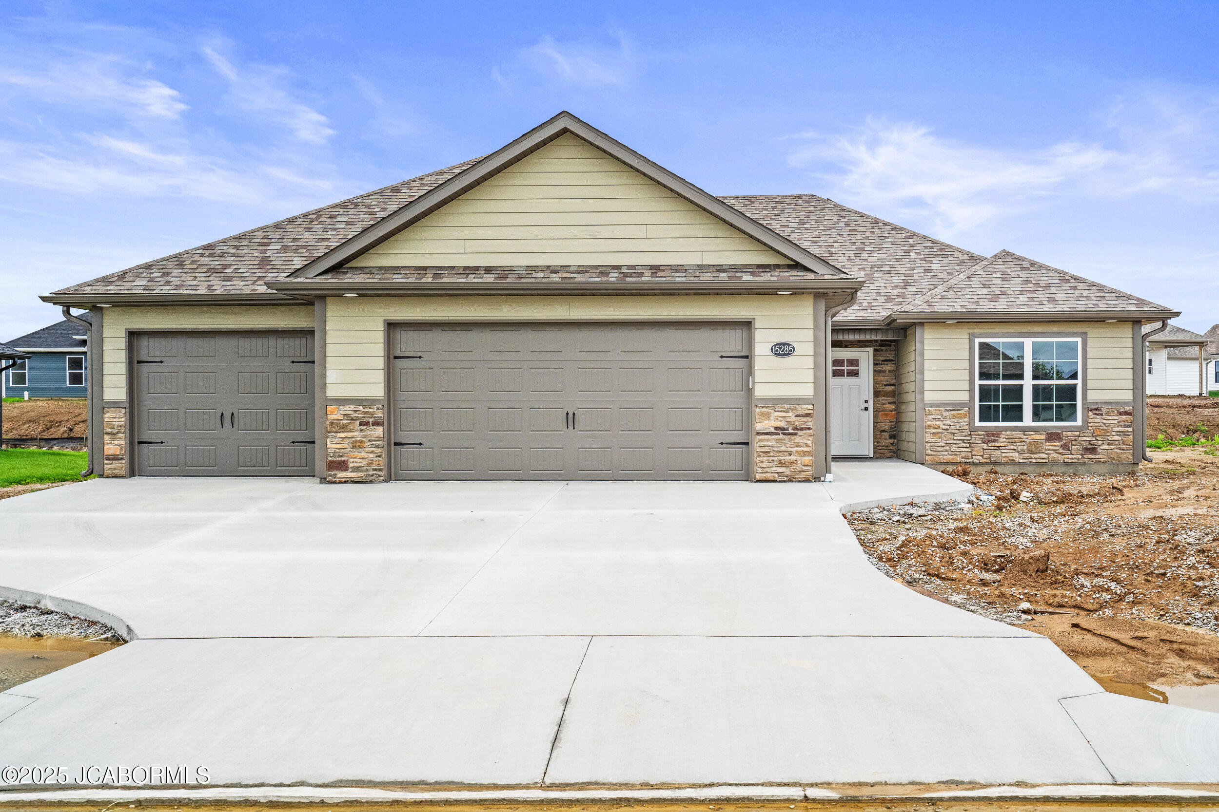 15285 Regiment Drive Property Photo