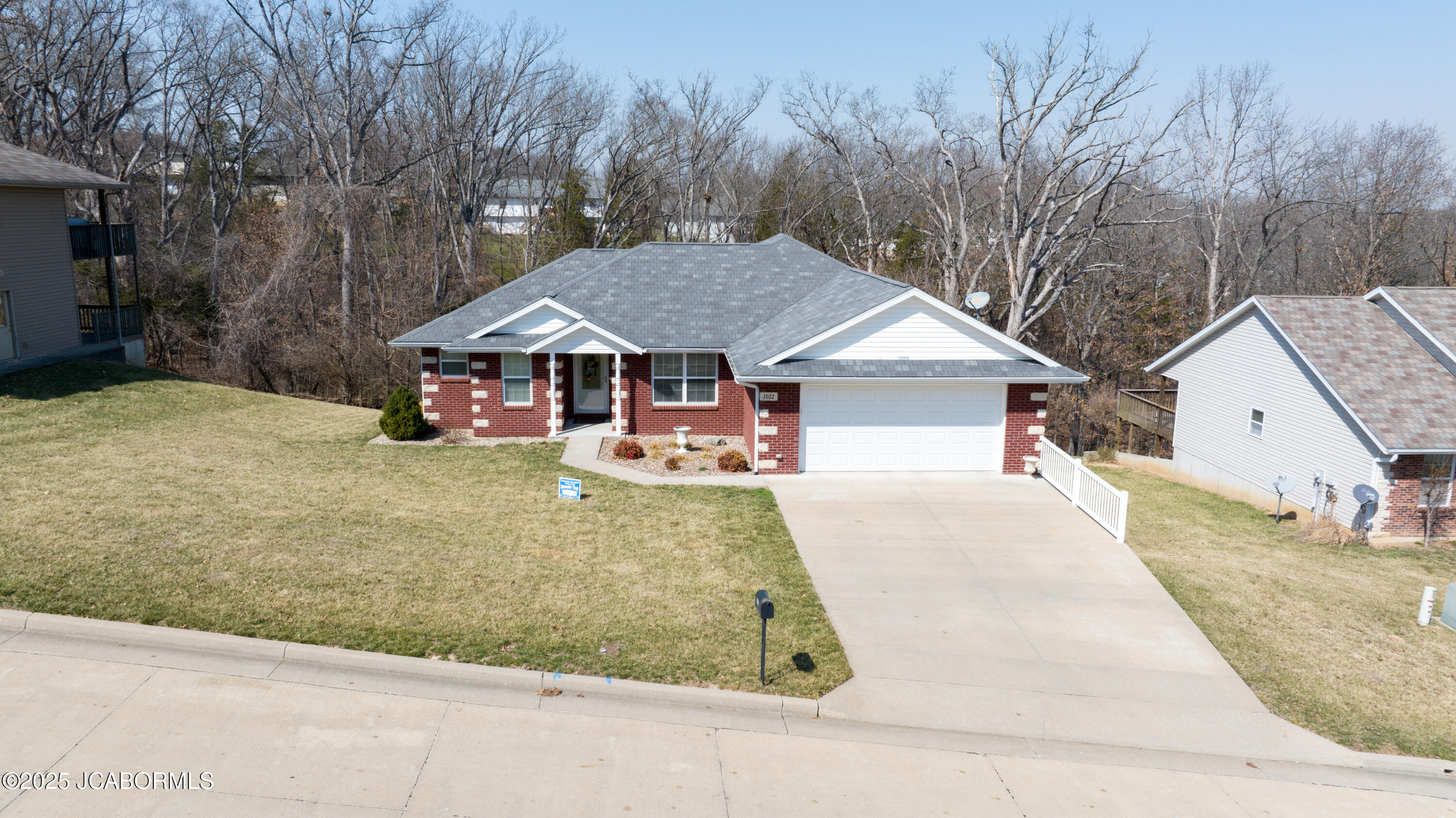 1022 Las Brisas Court Property Photo 1