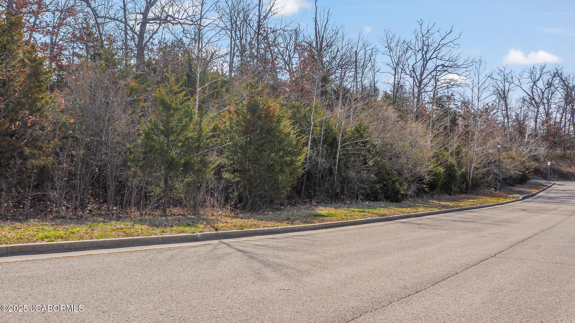 1609 NOTTING HILL DRIVE Property Photo 1