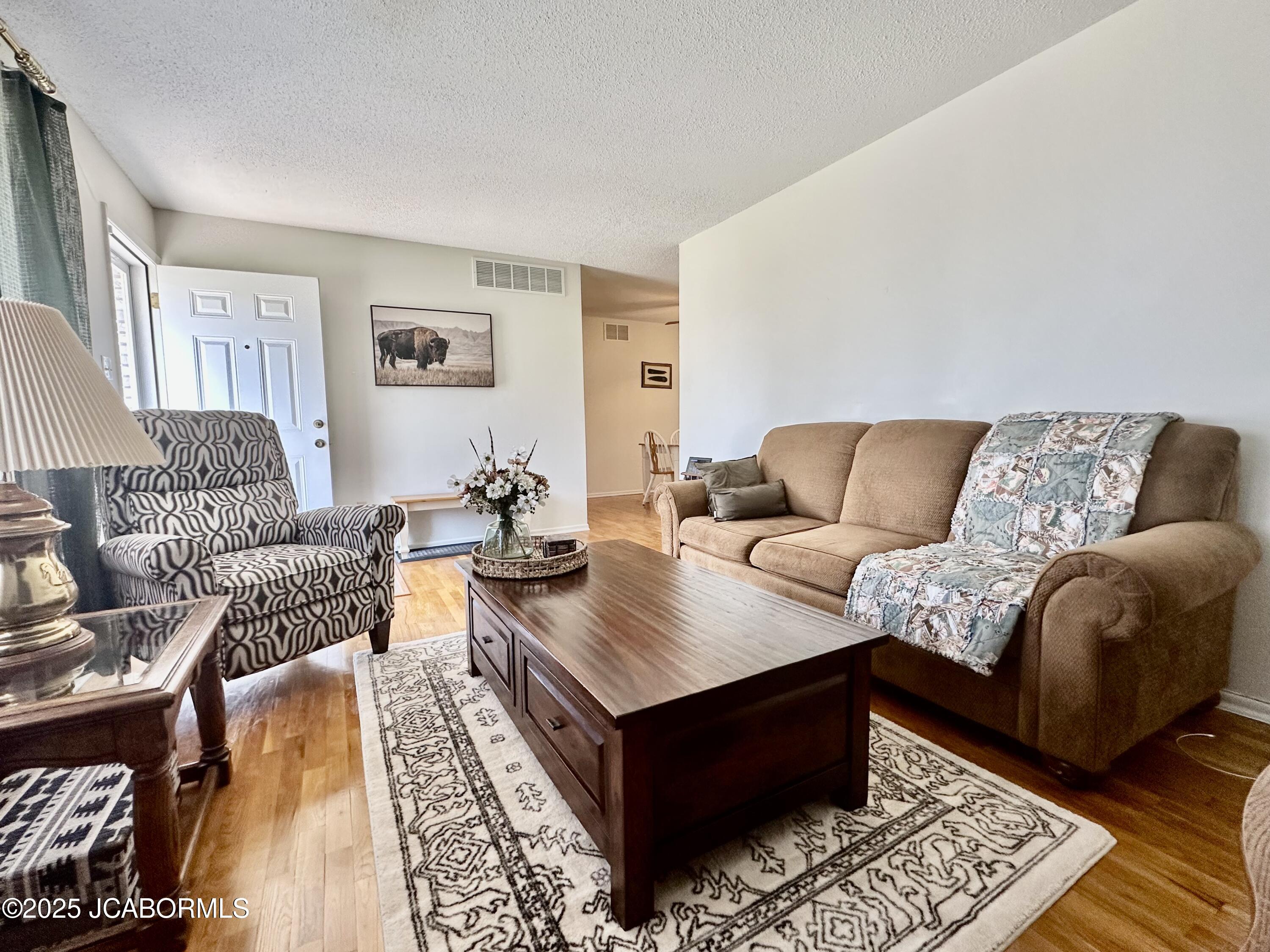 2214 Melody Drive Property Photo 4