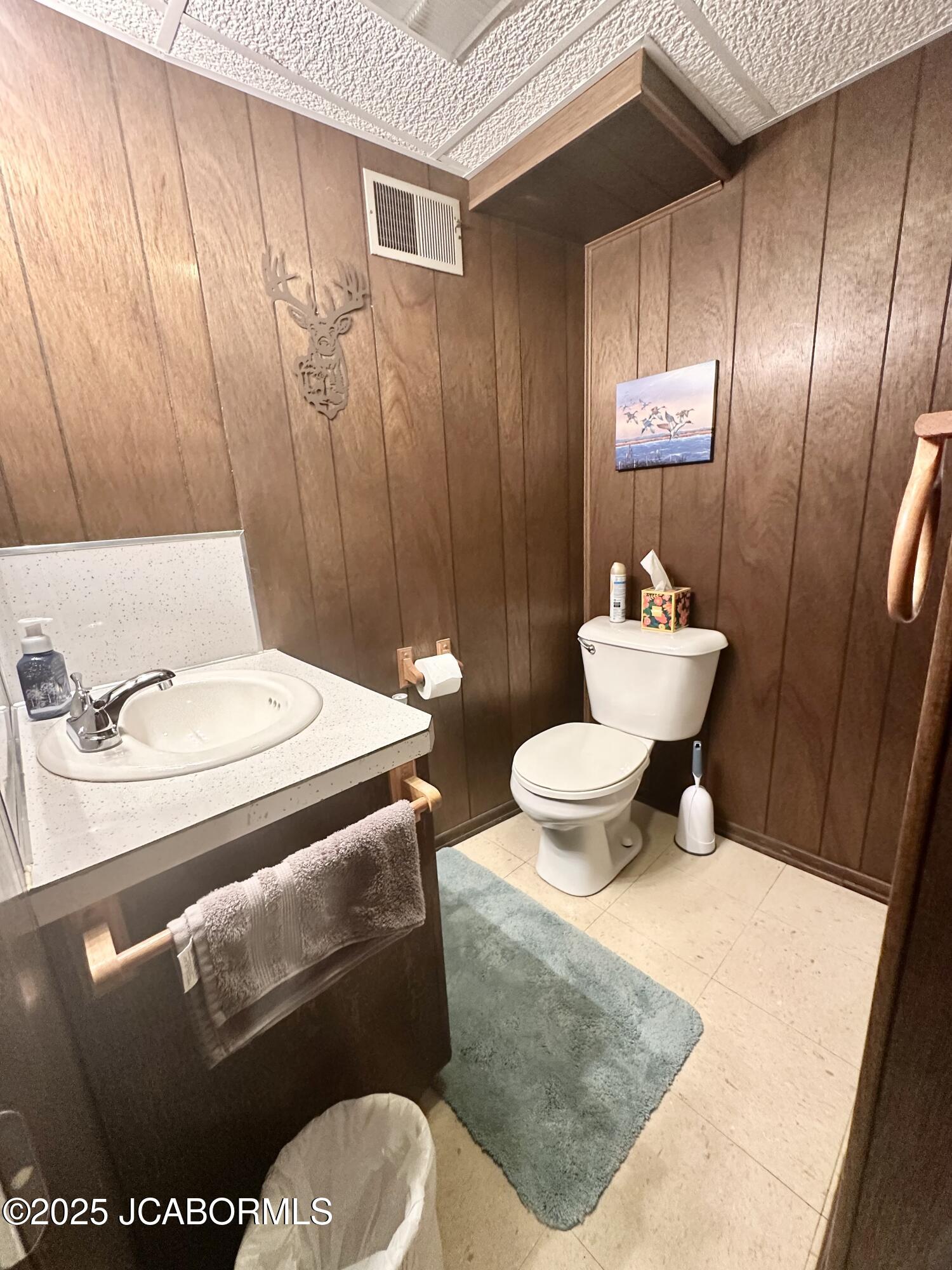 2214 Melody Drive Property Photo 22
