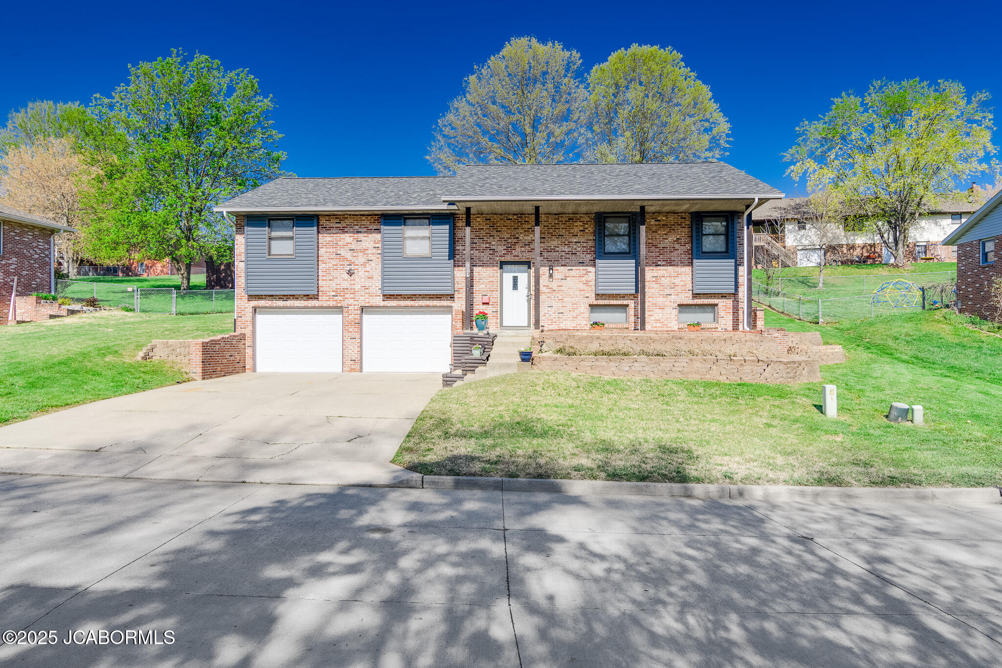 821 Troy Drive Property Photo 1