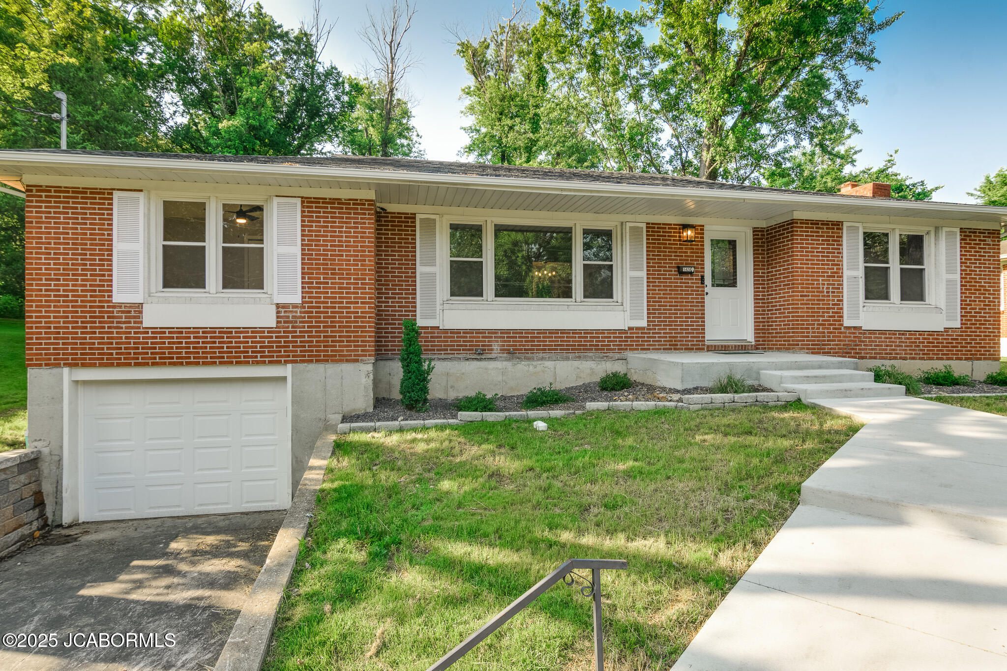 1420 Major Drive Property Photo 1