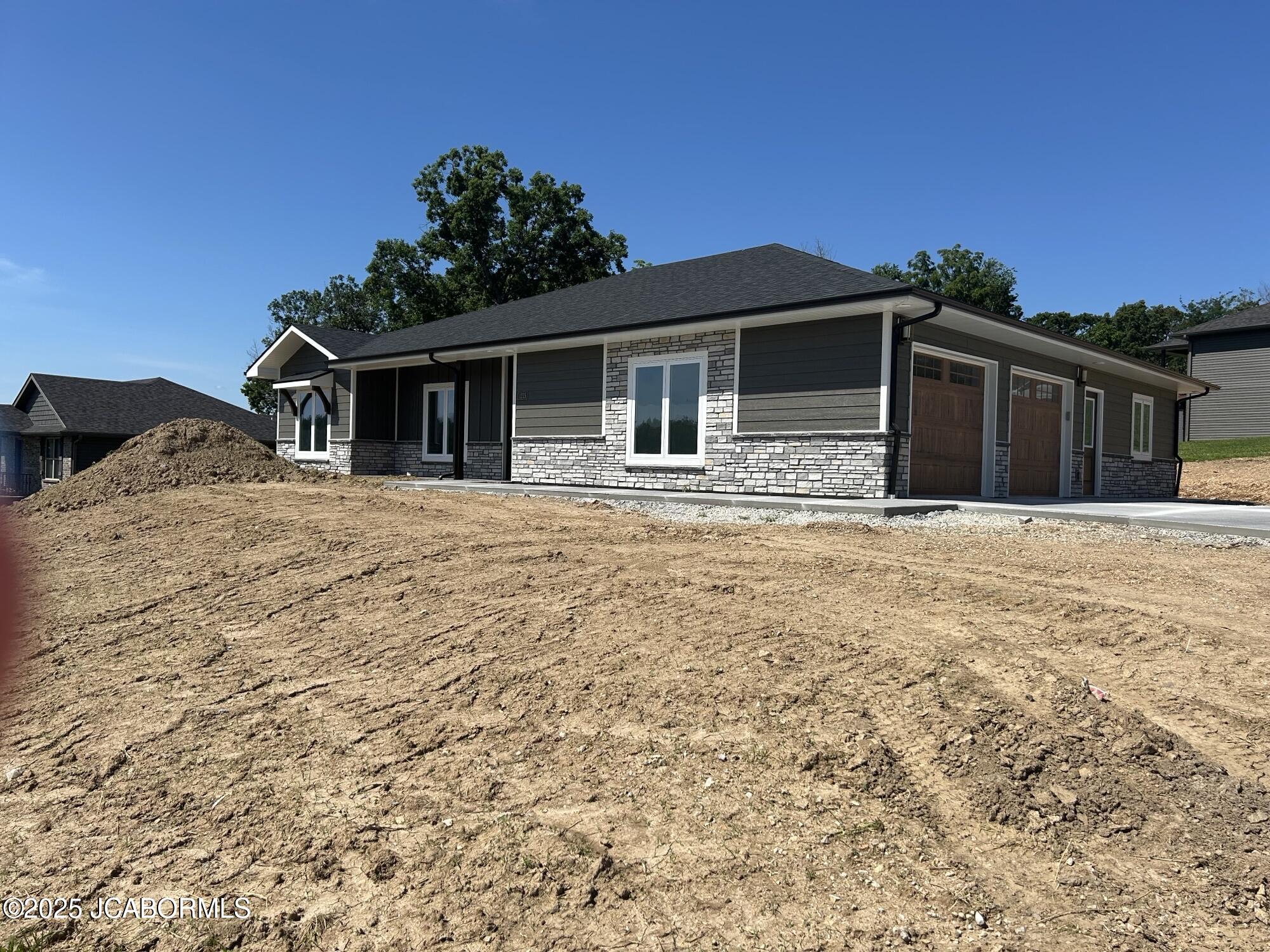 1215 Summerfield Drive Property Photo 1