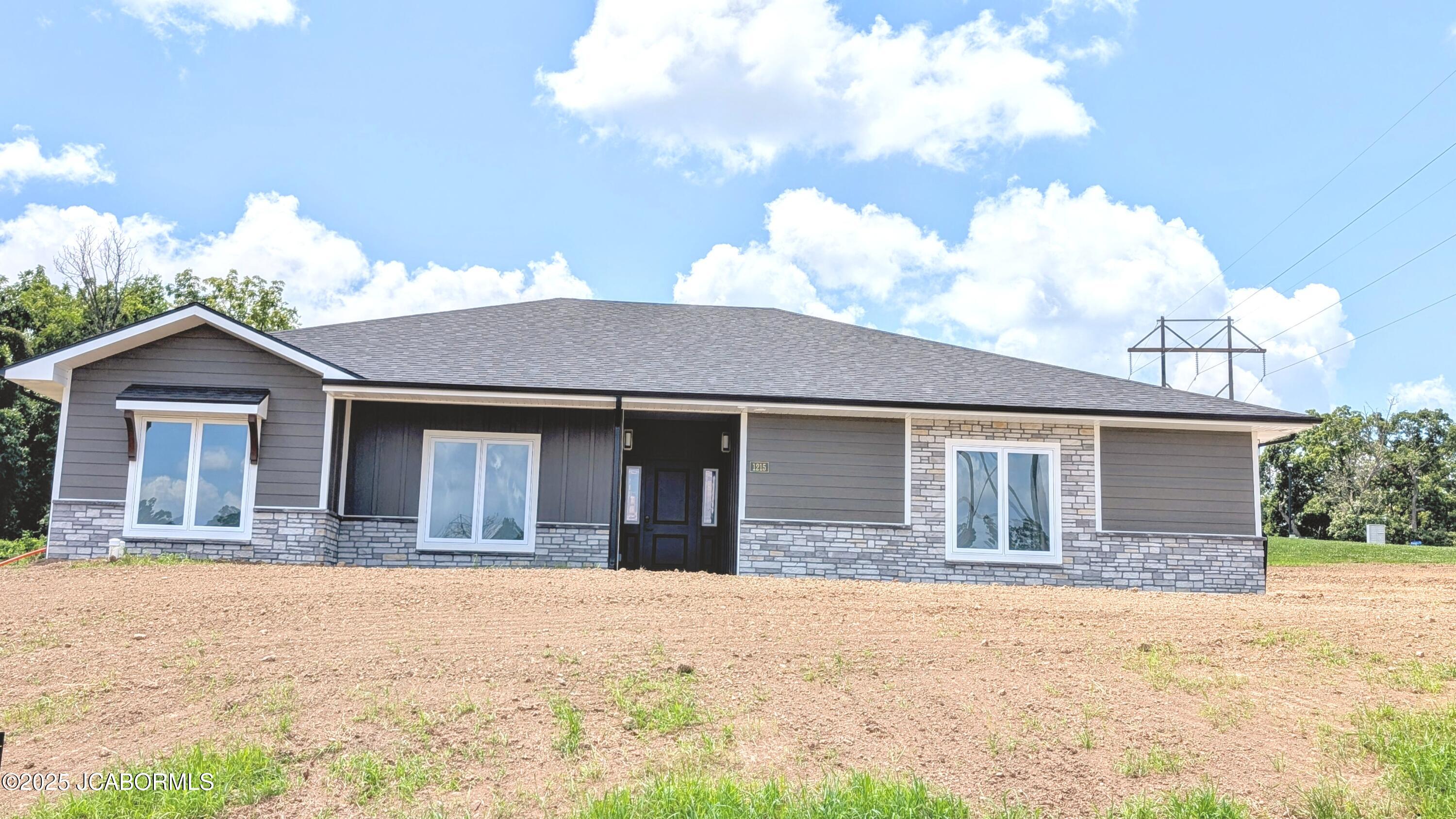 1215 Summerfield Drive Property Photo 1