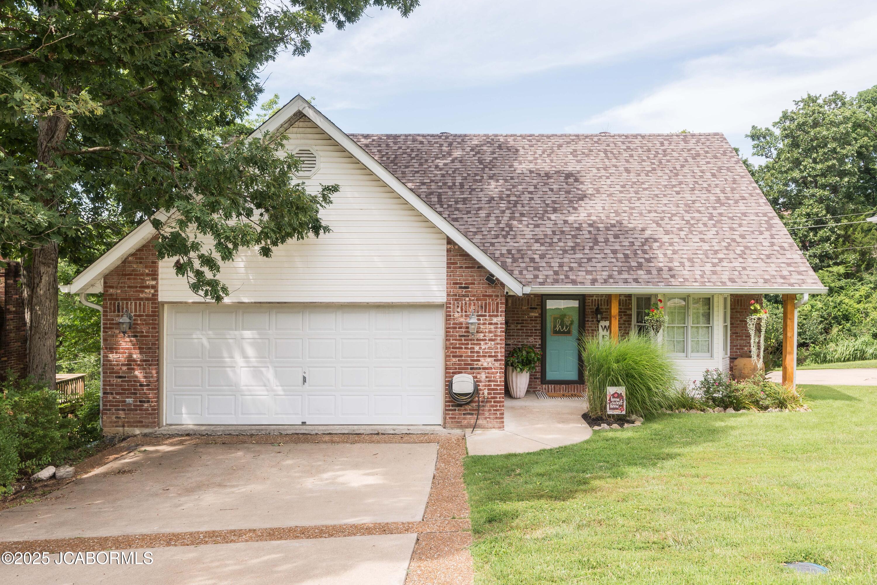 2310 Liberty Lane Property Photo 1