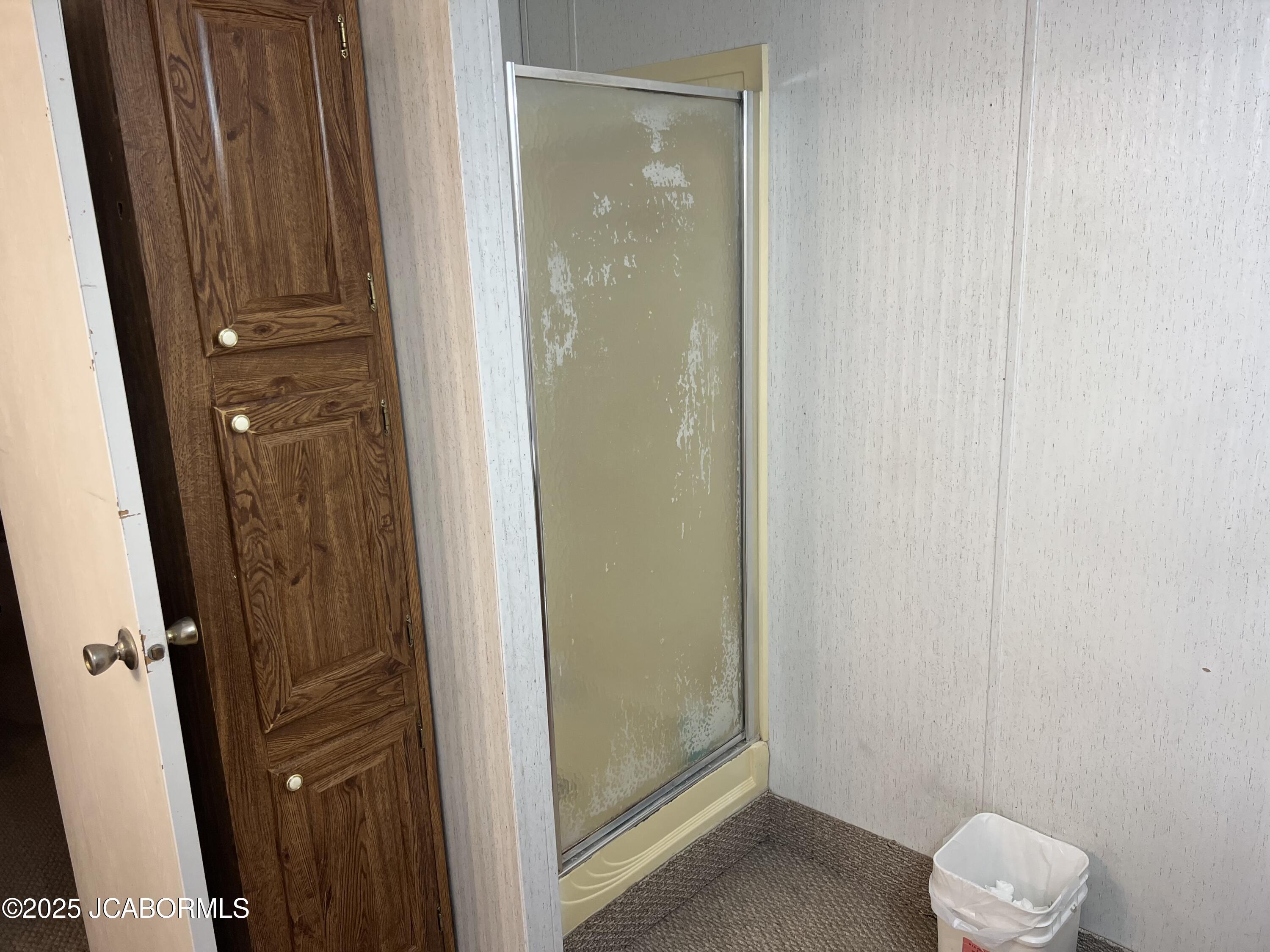 120 Oakbriar Lane Property Photo 5