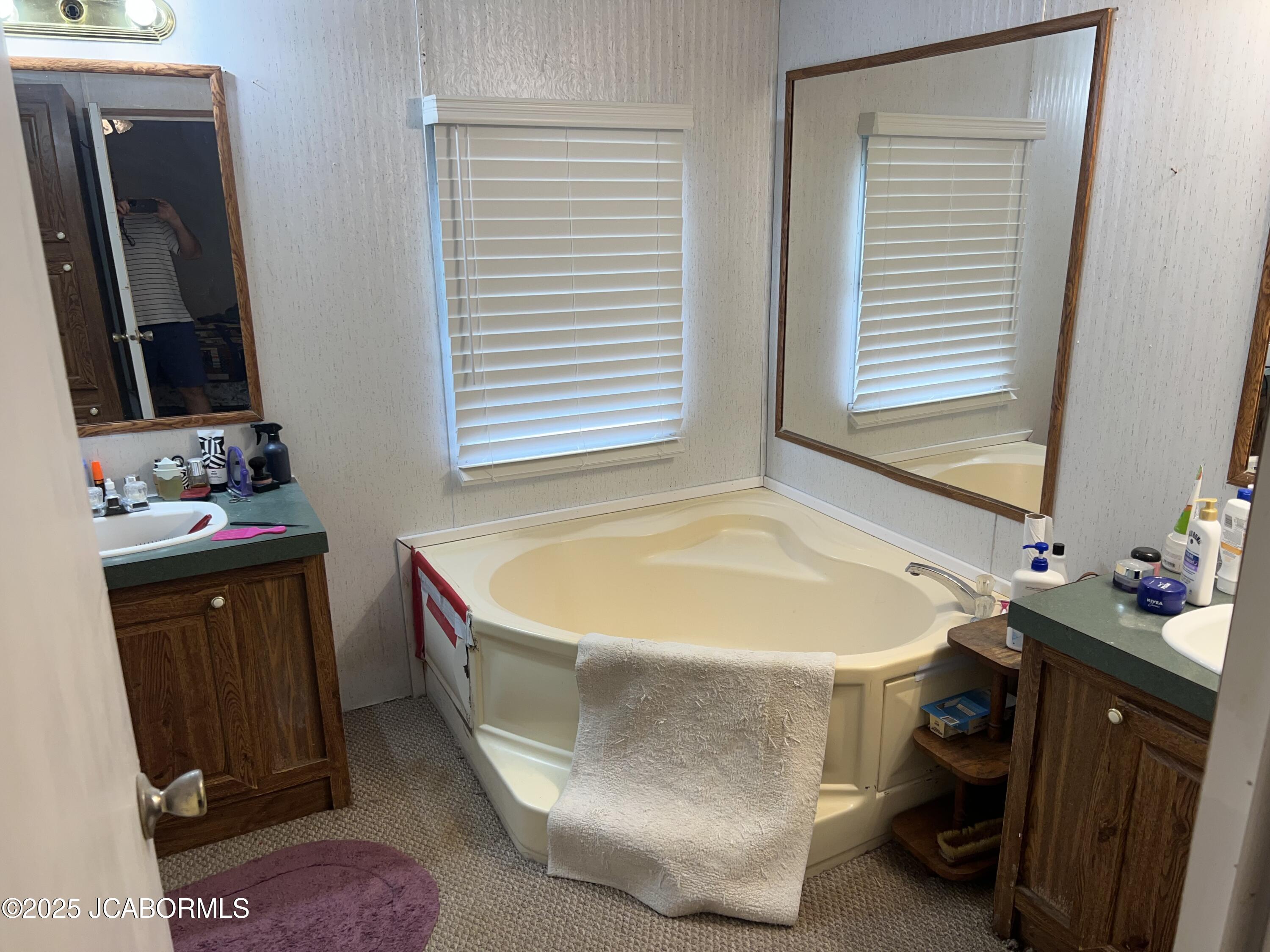 120 Oakbriar Lane Property Photo 6
