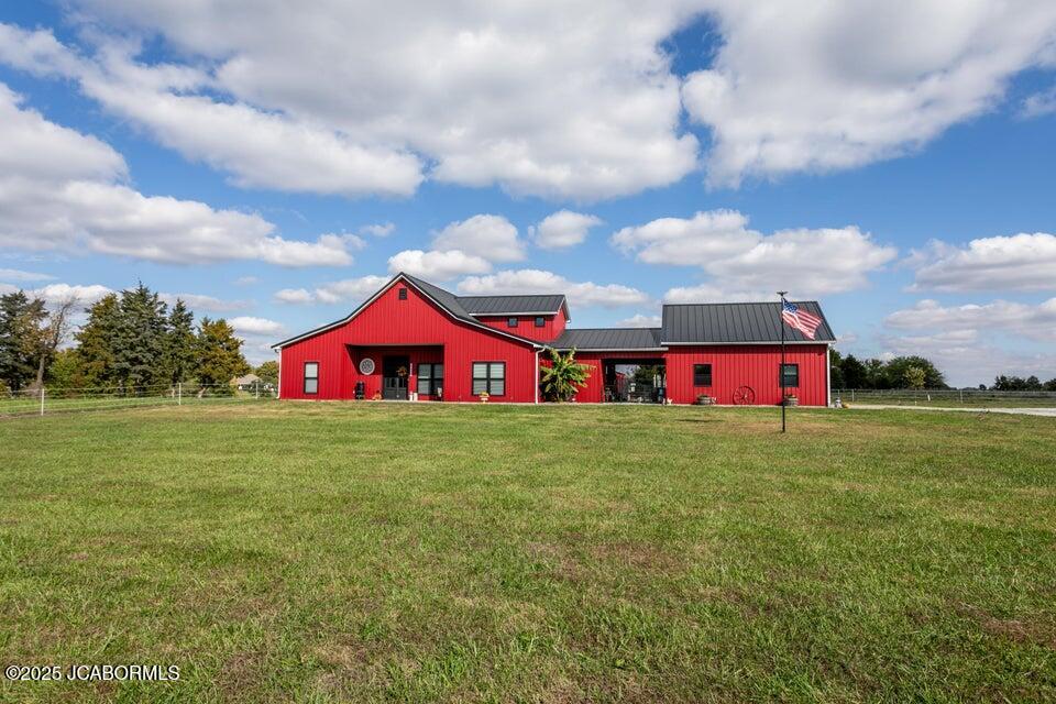 17950 N Old Number 7 Property Photo 4