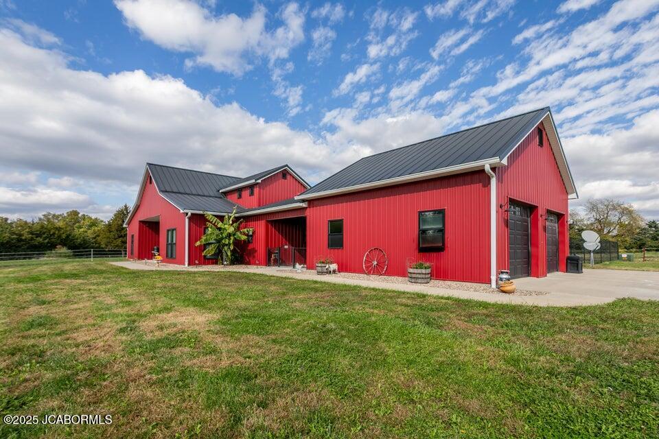 17950 N Old Number 7 Property Photo 7