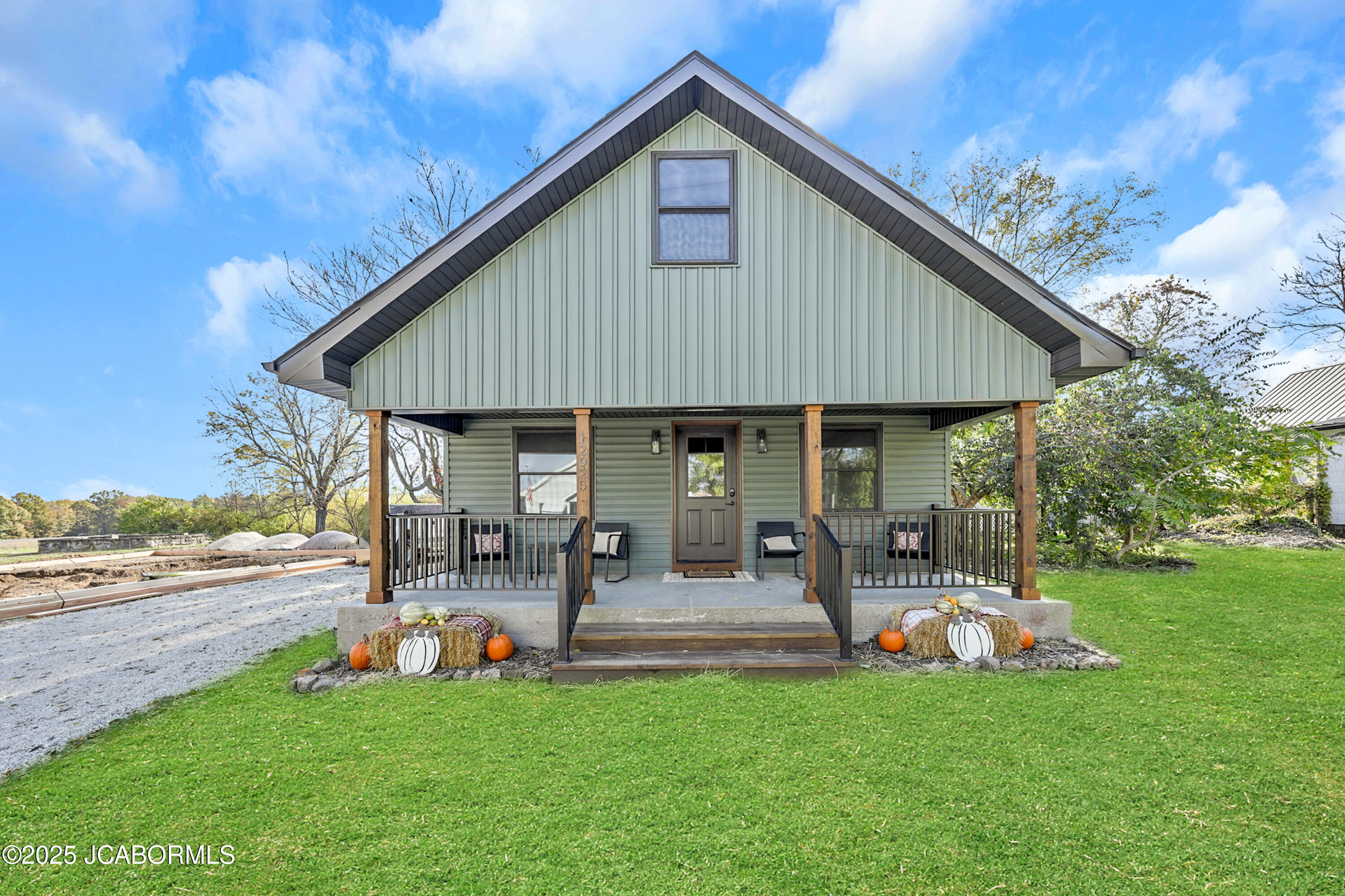 12925 Jefferson Street Property Photo 1